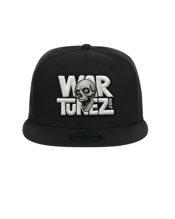 Black Skull Logo Snap